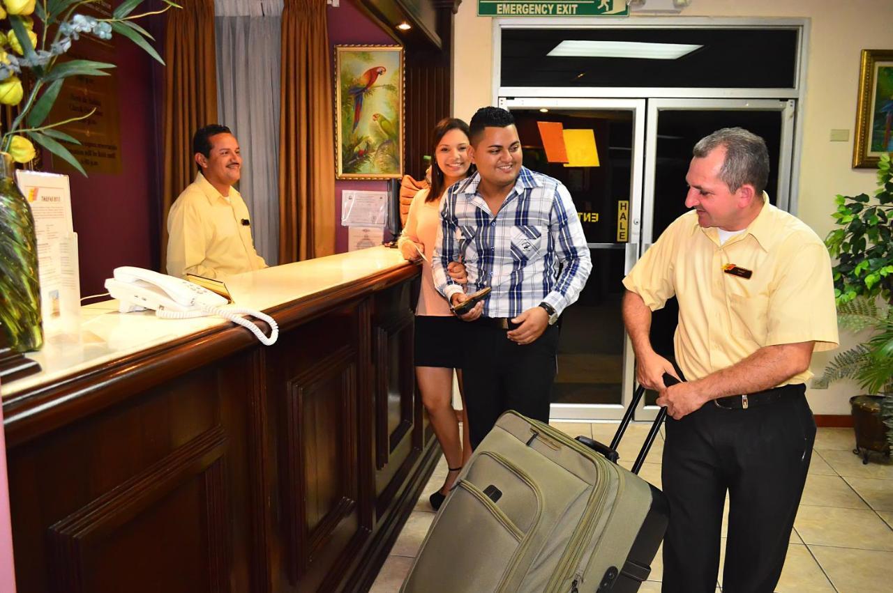 Hotel Ejecutivo San Pedro Sula Zewnętrze zdjęcie